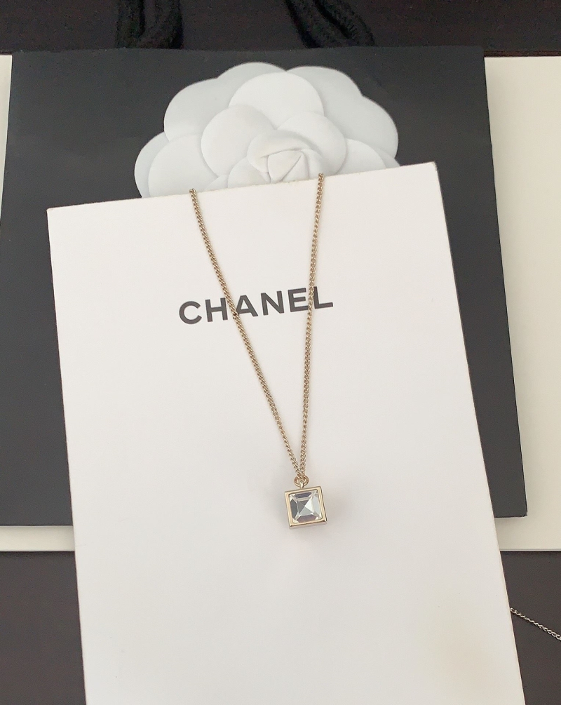 Ch**el necklaces